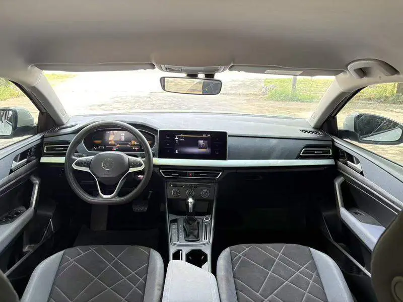 Lavida 2023 facelift 1.5L automatic Deyi version — 7