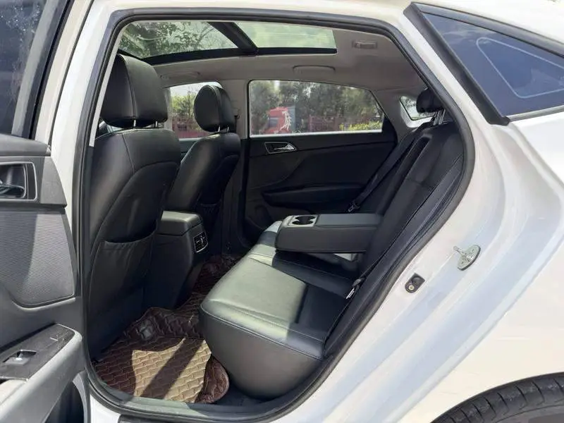 Name map 2014 1.8L Automatic Intelligent GLS — 9