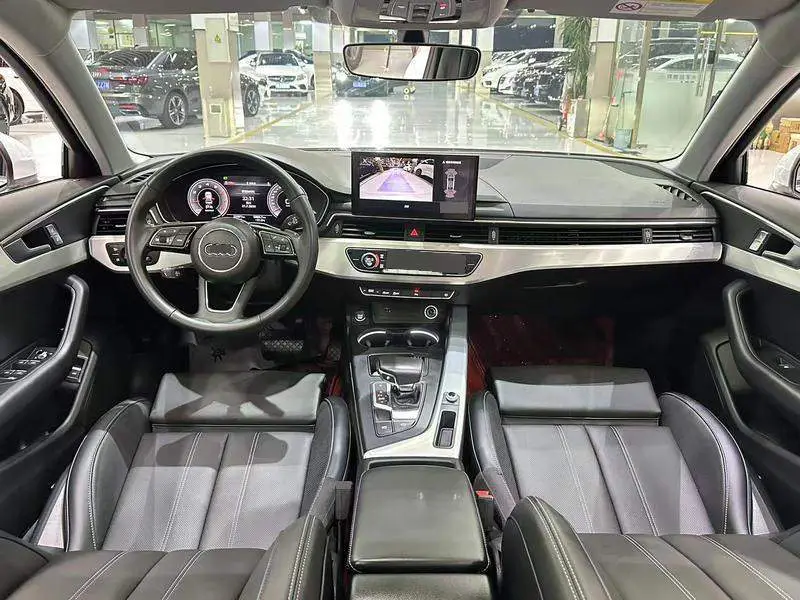 Audi A4L 2024 40 TFSI Stylish and Dynamic — 7