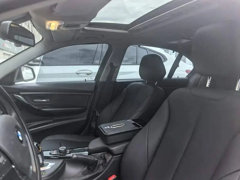 BMW 3 Series 2014 320Li Fashion Edition — 11
