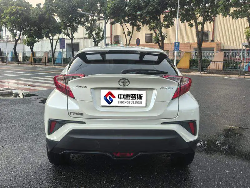 Toyota C-HR 2018 2.0L Leading Edition National VI — 5