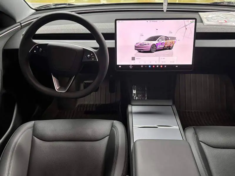 Model 3 2025 facelifted rear-wheel drive version — 7