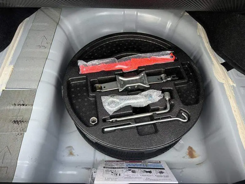 Sylphy 2018 1.6XV CVT Premium Edition — 15