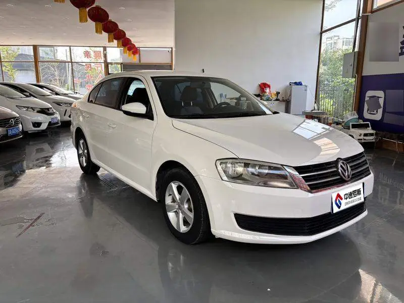 Lavida 2017 1.6L Automatic Comfort Edition — 3