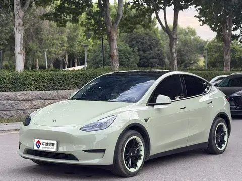 Model Y 2024 rear-wheel drive version