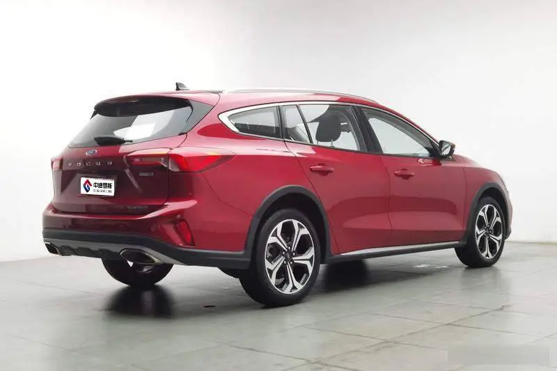 Fox 2021 EcoBoost 180 Automatic Shooting Brake — 4
