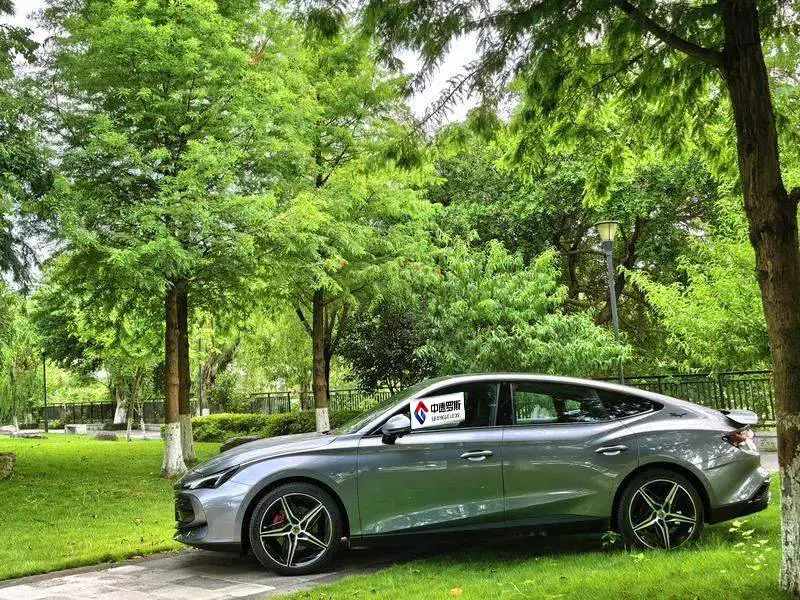 MG7 2023 2.0T Automatic Beauty Hunter Premium Edition — 4