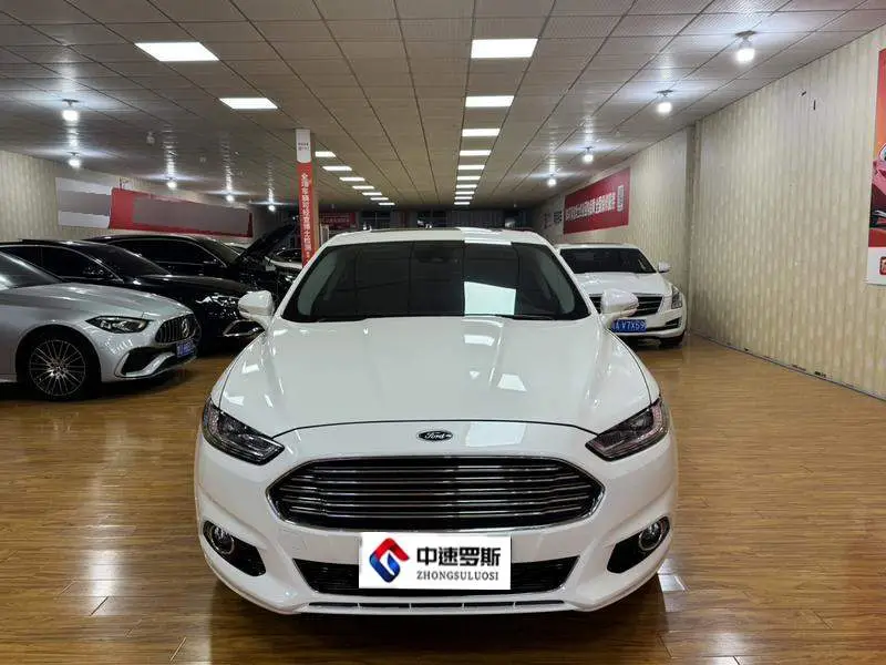 Mondeo 2013 2.0L GTDi240 luxury sports model — 2