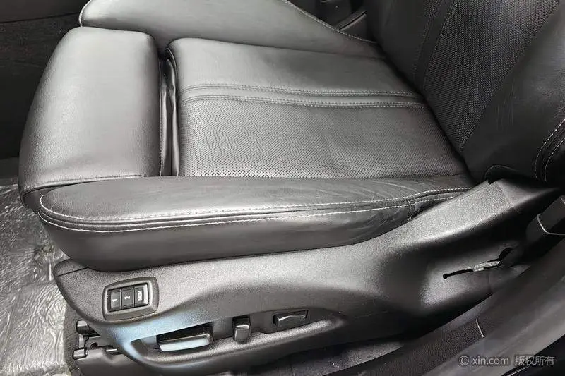 Cadillac SRX 2014 3.0L Elite — 18