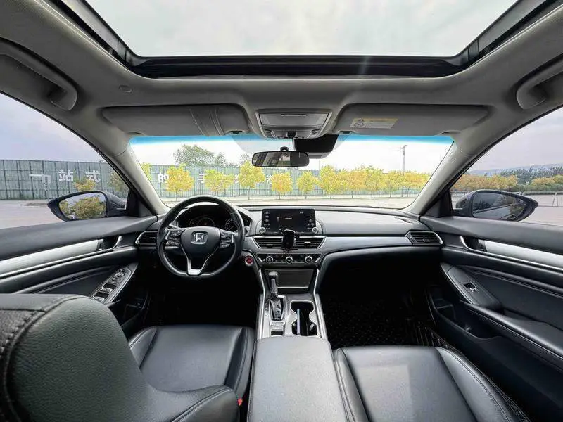Accord 2018 260TURBO Luxury Edition National VI — 12