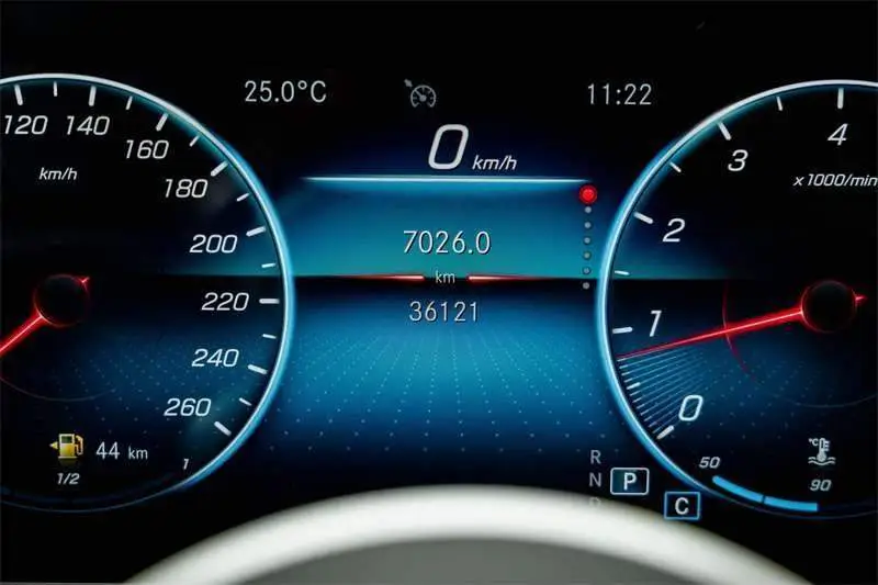 Mercedes-Benz GLB 2022 GLB 200 Dynamic — 15