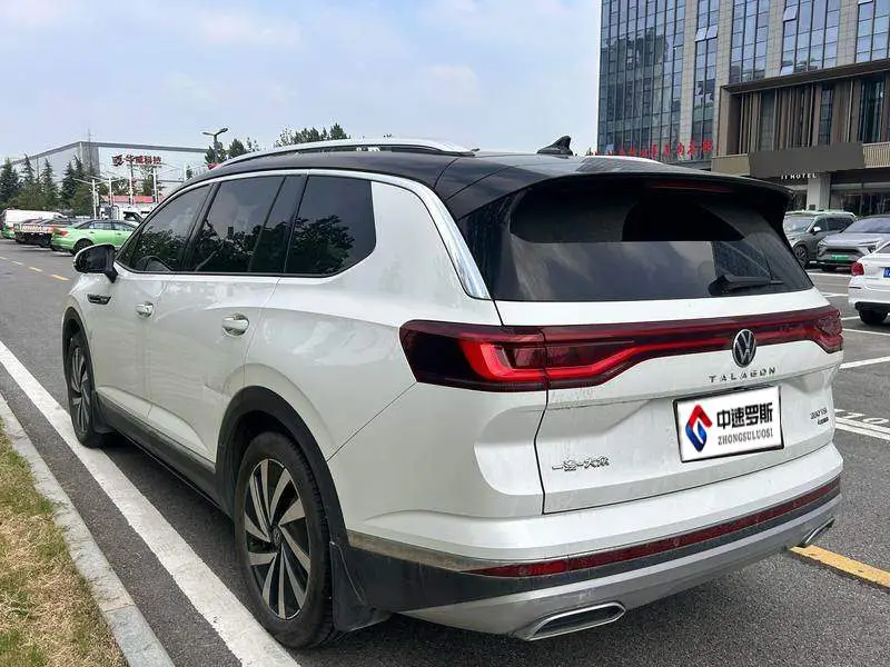 Landscape 2021 380TSI 4WD Luxury Premium Edition Pro — 4