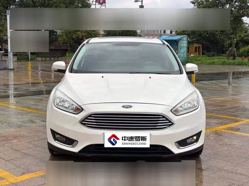 Fox 2015 EcoBoost 180 Automatic Elite Sedan — 2