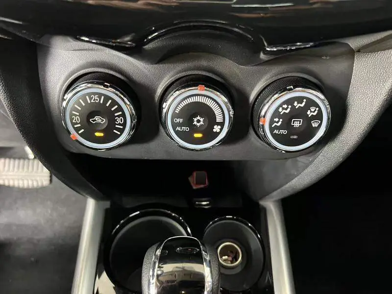 ASX 2018 2.0L CVT 2WD Premium Edition — 12