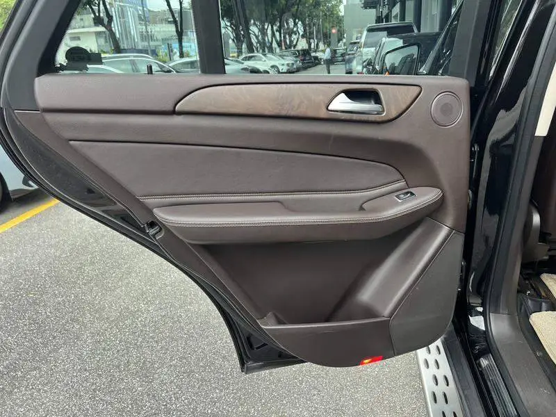 Mercedes-Benz GLE 2016 GLE 400 4MATIC — 11