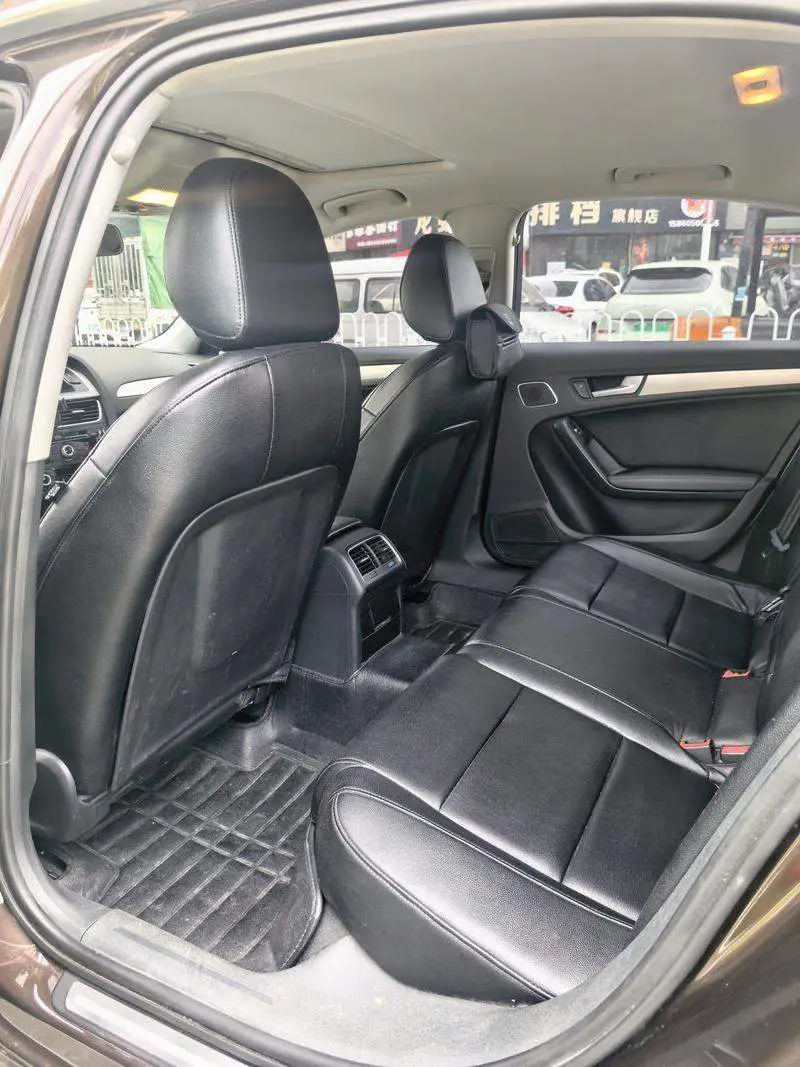 Audi A4L 2015 35 TFSI Millionth Anniversary Smart Edition — 11