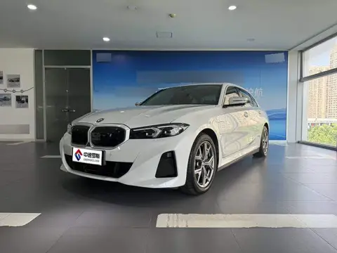 BMW i3 2022 eDrive 35 L