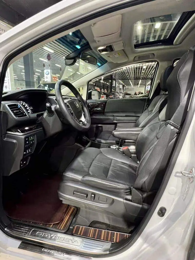 Odyssey 2019 2.0L Rui Premium Edition — 9