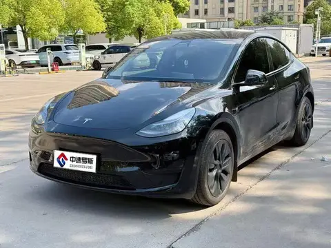 Model Y 2024 rear-wheel drive version