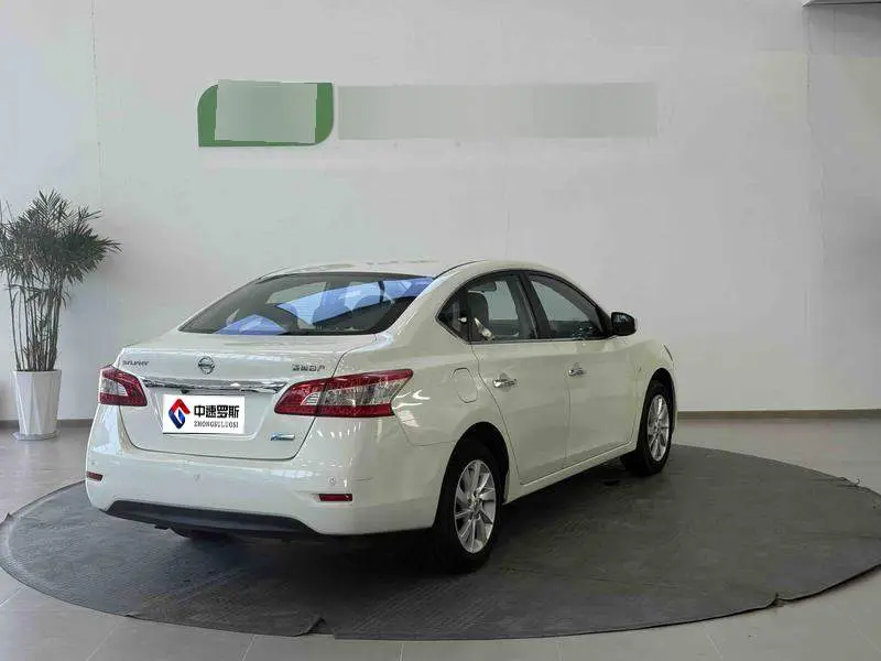 Sylphy 2014 1.6XV CVT Premium Edition — 7