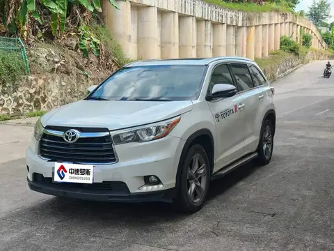 Highlander 2017 2.0T 4WD Luxury Edition 7 Seaters