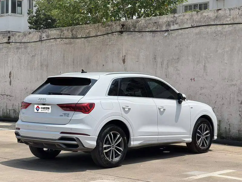 Audi Q3 2022 35 TFSI Progressive Dynamic Edition — 6