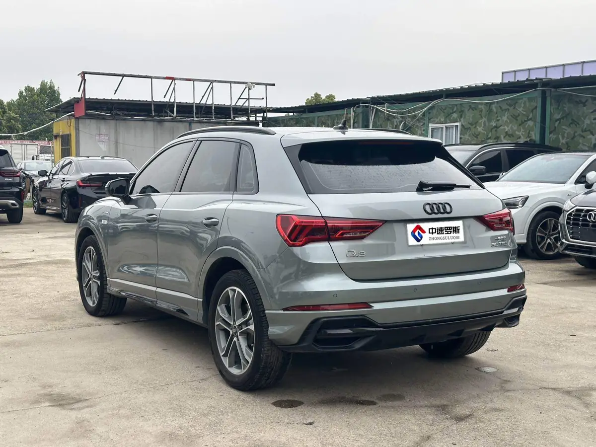 Audi Q3 2023 35 TFSI Fashion Dynamic Edition (1.4T) — 4