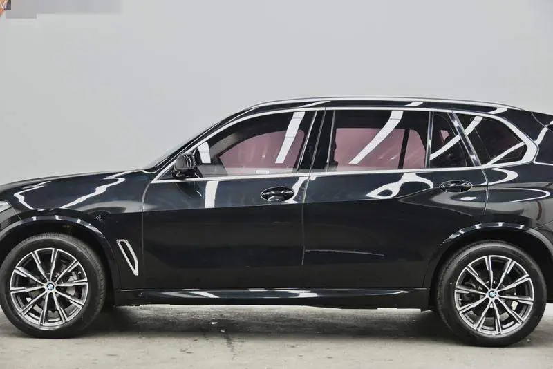 BMW X5 2022 xDrive 30Li M Sport Package — 18