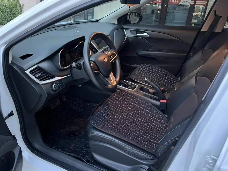 Cobalt 2016 1.5L Automatic Enjoy Edition — 10