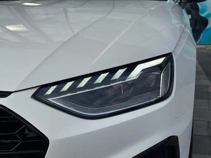 Audi A4L 2024 40 TFSI Luxury Dynamic Edition — 9