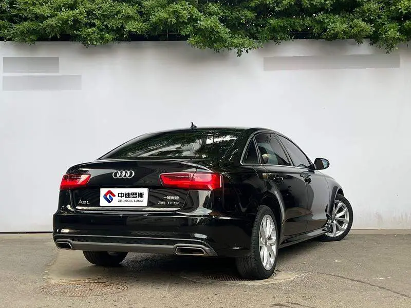 Audi A6L 2018 30th Anniversary Model 35 TFSI Fashion Model — 4