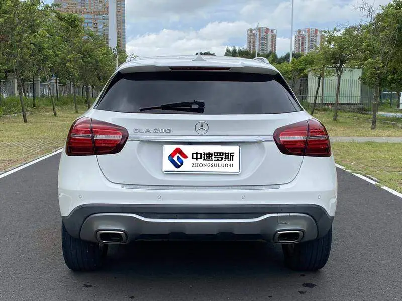 Mercedes-Benz GLA 2018 GLA 200 Dynamic — 6