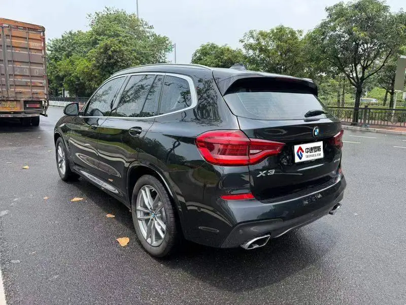 BMW X3 2021 xDrive28i M Sport Package — 4