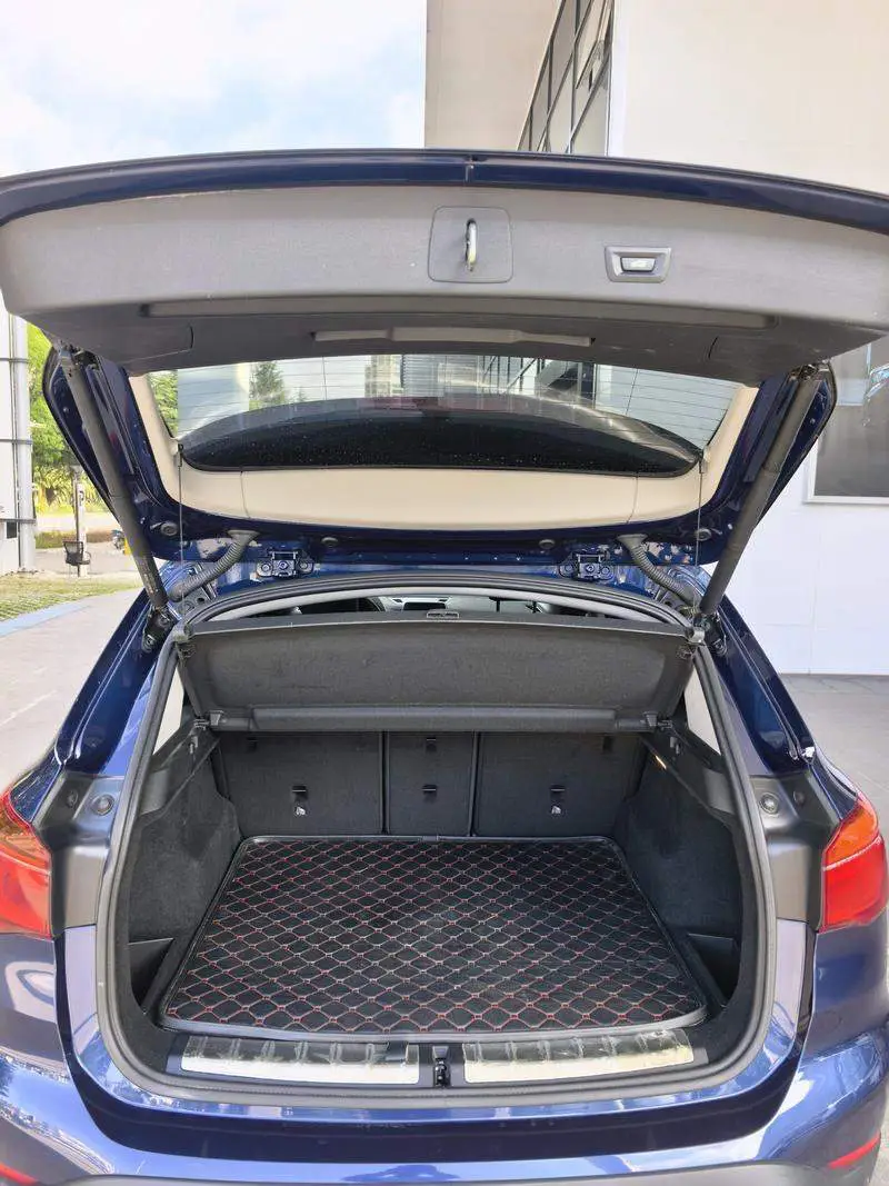 BMW X1 2019 sDrive20Li Leading Edition — 12