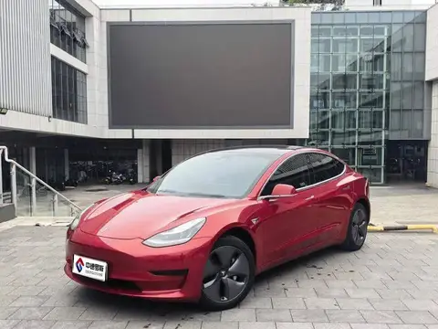 Model 3 2019 Standard Range RWD Upgraded Edition