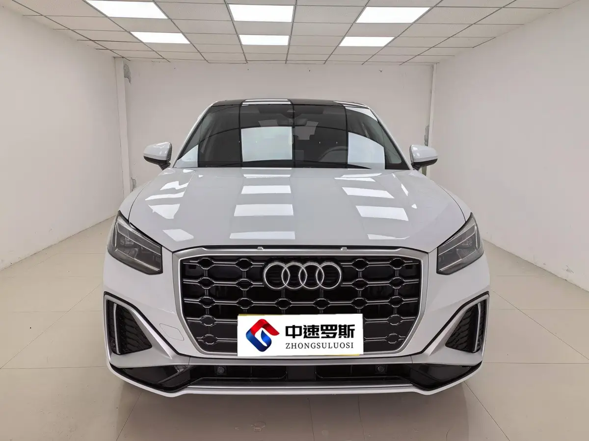 Audi Q2L 2022 35 TFSI Stylish and Dynamic — 2