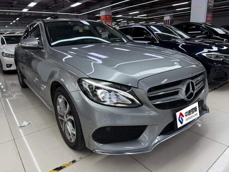 Mercedes-Benz C-Class 2015 C 180 L Sports — 3