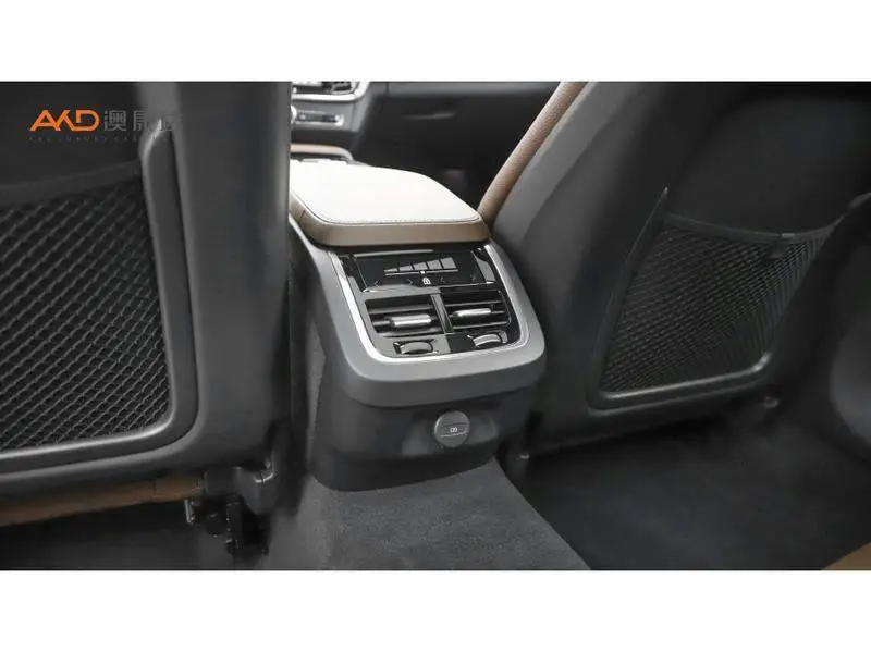 Volvo V90 2025 Cross Country B5 AWD Zhiyuan Edition — 5