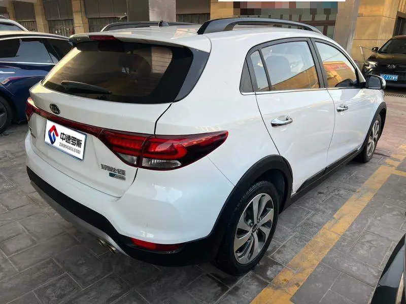 KX CROSS 2018 1.6L Automatic Smart Sunroof Edition — 6