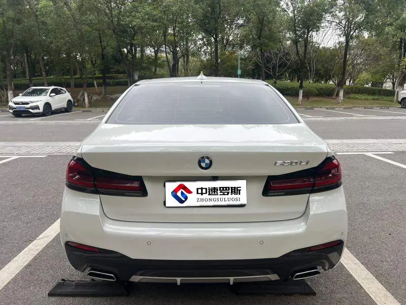 BMW 5 Series 2021 530Li Premium M Sport Package — 5