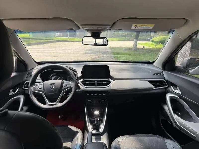 Baojun 510 2017 1.5L Manual Luxury Model — 9