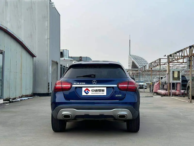 Mercedes-Benz GLA 2018 GLA 200 Dynamic — 5