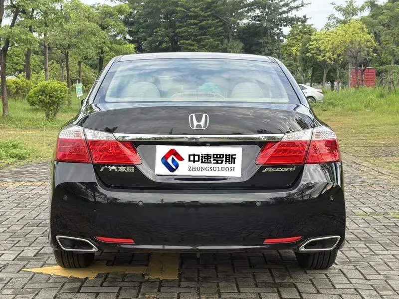 Accord 2015 2.0L LX Comfort Edition — 6