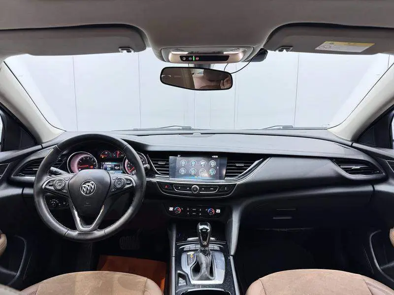 Regal 2017 20T Elite — 19