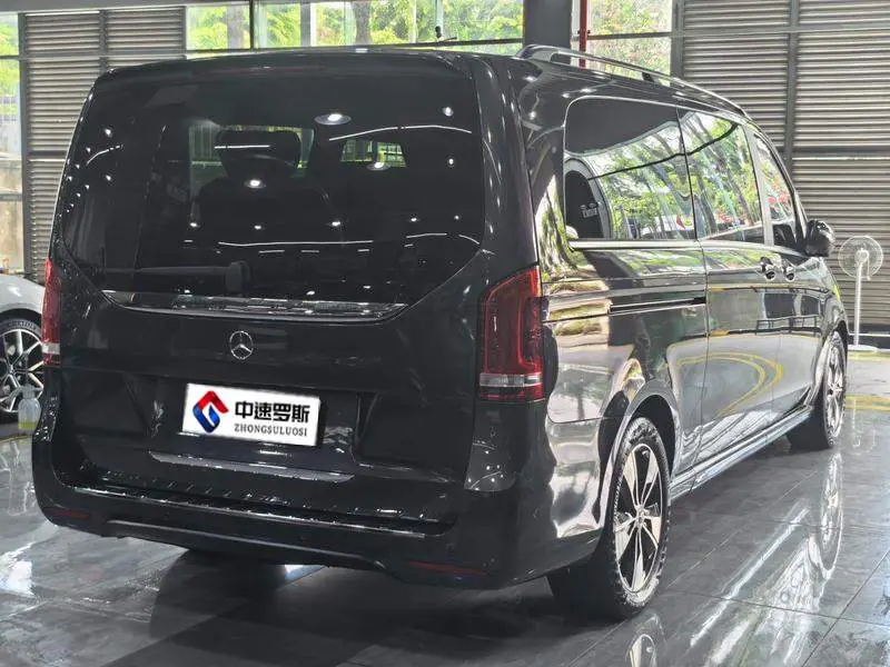Mercedes-Benz V-Class 2022 V 260 L Long Wheelbase Luxury Edition — 7