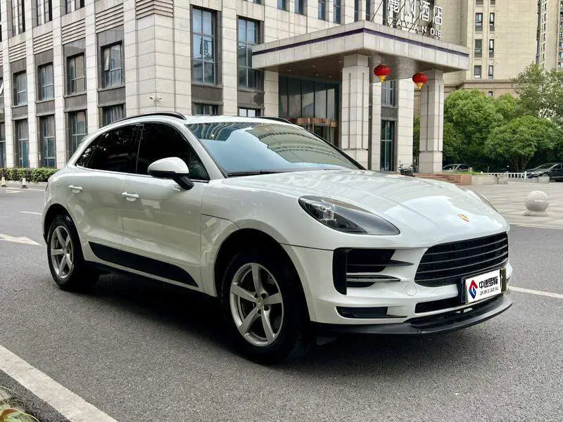Macan 2020 Macan 2.0T — 3