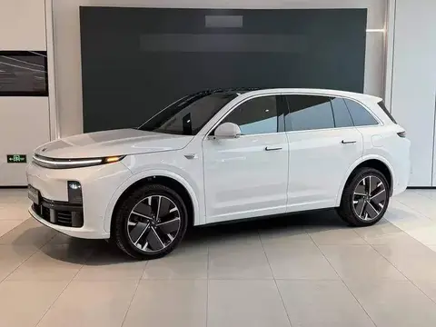 Ideal L7 2025 Ultra Smart Renewal Edition