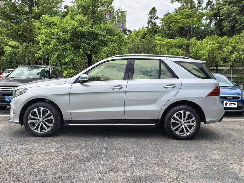 Mercedes-Benz GLE 2015 GLE 320 4MATIC — 3