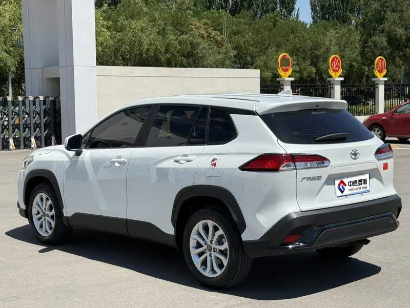 Landa 2024 2.0L CVT Leading Edition — 4