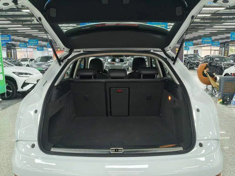 Audi Q3 2015 35 TFSI Progressive — 13